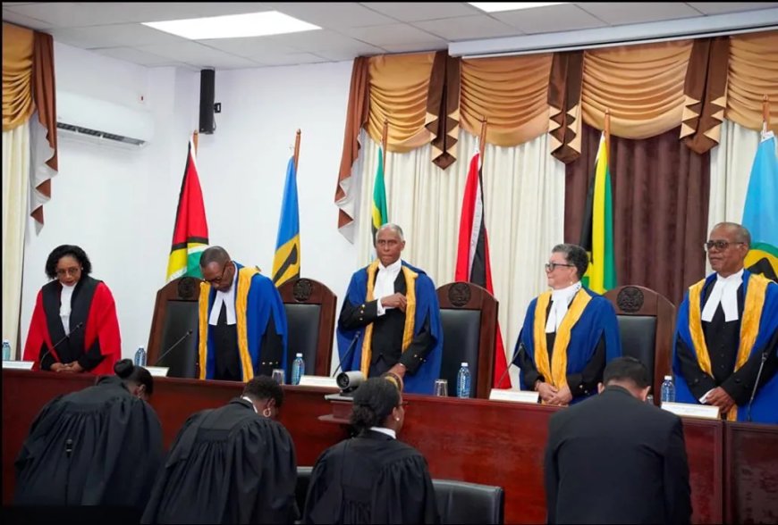 Beloning van rechters vergeleken met de regio