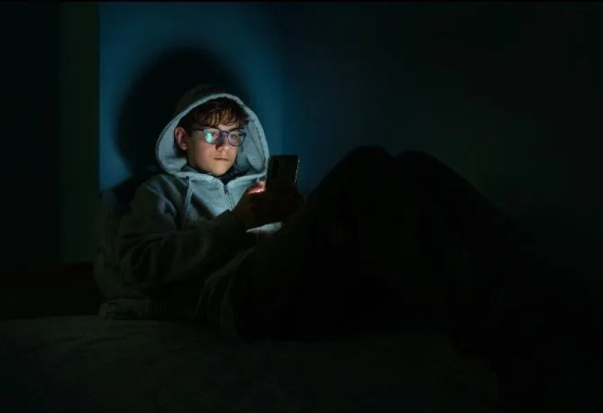 Social media zonder grens, jeugd zonder bescherming