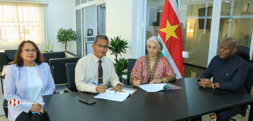 MOU tussen NAS en CBF ondertekend in vergaderzaal Binnenlandse Zaken