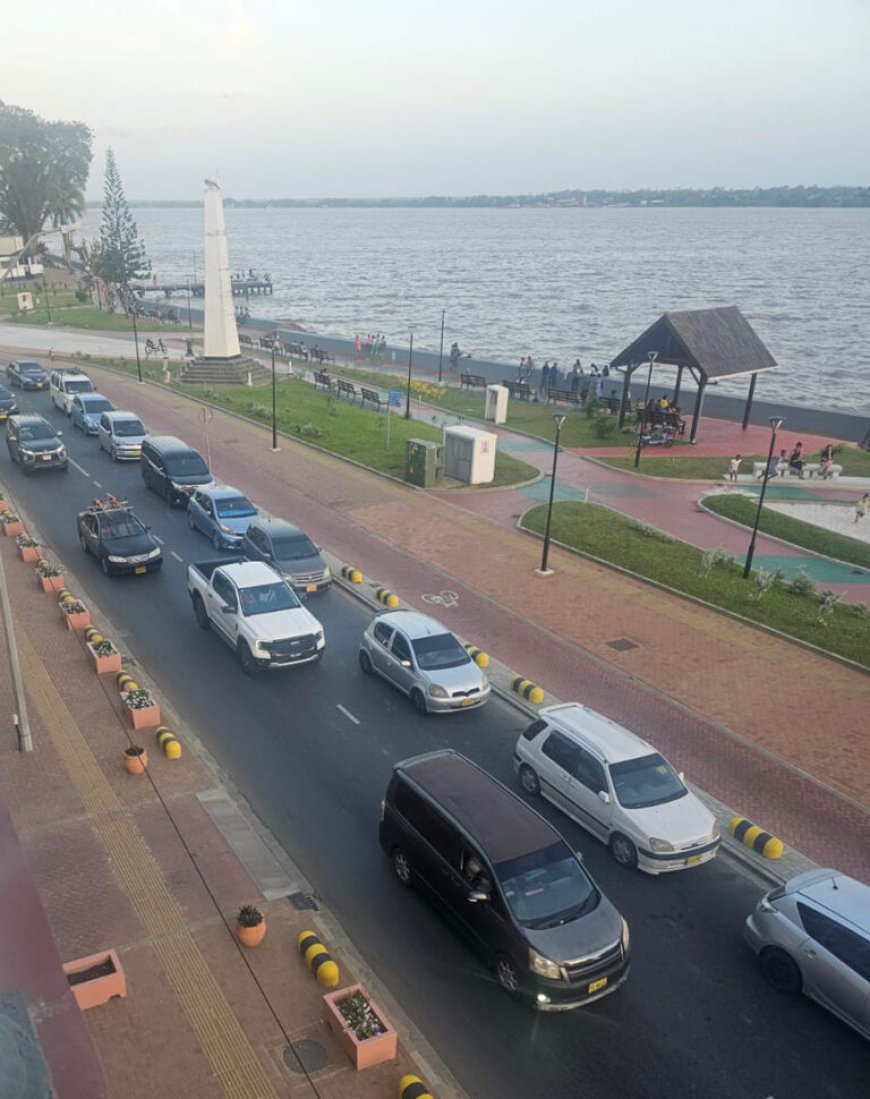 MALING AAN HET STOPBORD