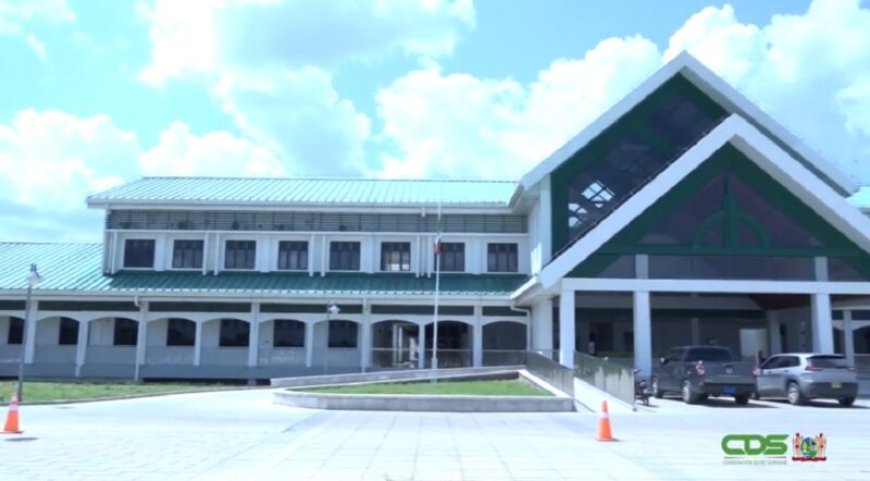 VES ziet Wanica Ziekenhuis als spil van chronische zorg en economische groei