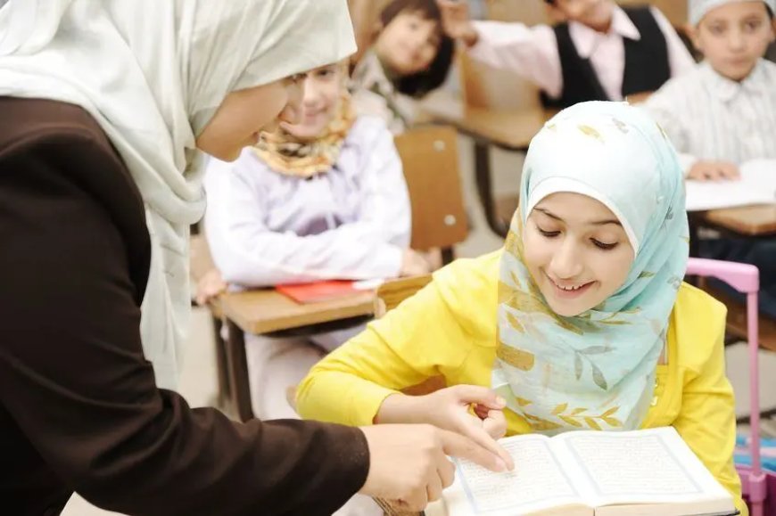 Islamitisch onderwijs en hervorming van curricula: traditie en vernieuwing in balans