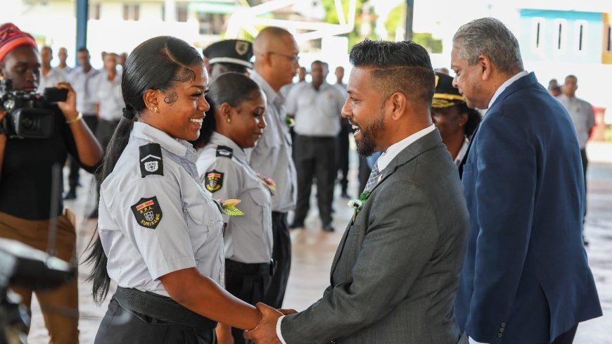 Bijna 200 nieuwe penitentiaire ambtenaren beëdigd