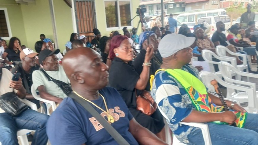 Matawai-jongeren: “We zijn de situatie zat”