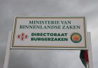 Minister Bee: “Naambord onthulling Directoraat Burgerzaken moet keerpunt betekenen in burgerz