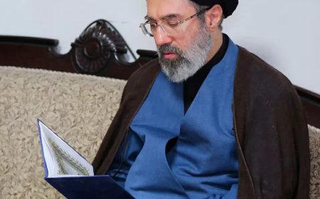Wie is Mojtaba Khamenei, de favoriete opvolger van Iran’s Opperste leider?