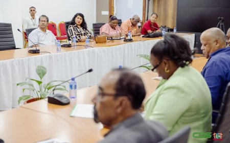 Regering overlegt met vakbonden over steunmaatregelen