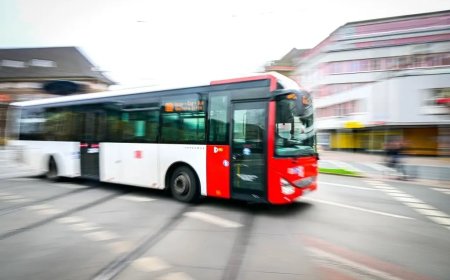 Opmerkelijk – 15-jarige jongen in Duitsland steelt stadsbus om vriendin naar school te brenge