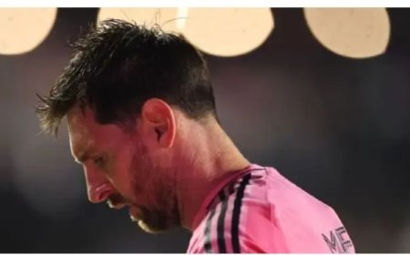 Messi scoort negenhonderdste goal maar Miami ligt eruit