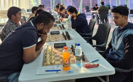 Hanoeman en Panchoe nemen voortouw in nationaal schaakkampioenschap