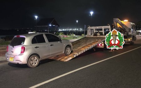 Bromfietsers slaan op de vlucht en crashen bij politieactie: 31 bekeuringen en voertuigen weg