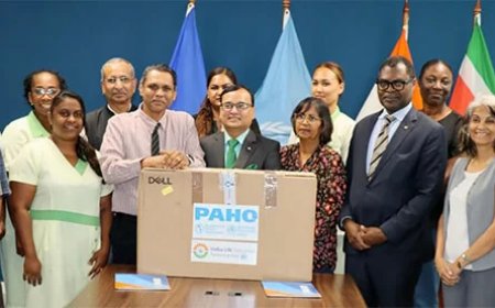 PAHO en India ondersteunen Suriname met ICT-middelen voor moeder- en kindzorg
