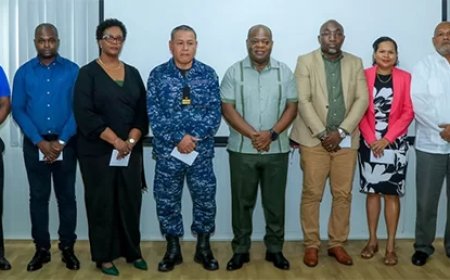 Kustwachtraad krijgt actieve rol in beleid: geen formeel orgaan