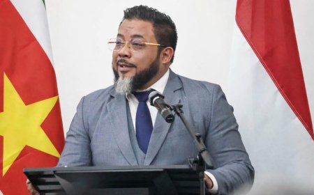 PL zal niet meewerken aan in staat van beschuldiging stellen Nurmohamed