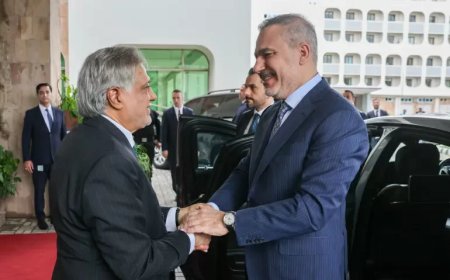 Pakistan: Vierlandenoverleg om VS en Iran naar diplomatie te bewegen