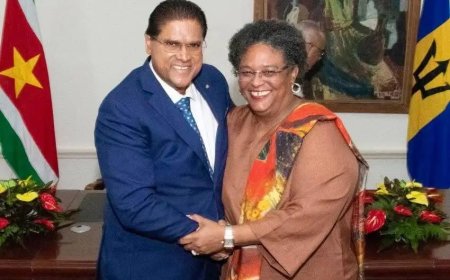Mottley eert Santokhi als voorvechter regionale samenwerking