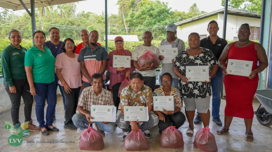 LVV rondt composttraining in Coronie af