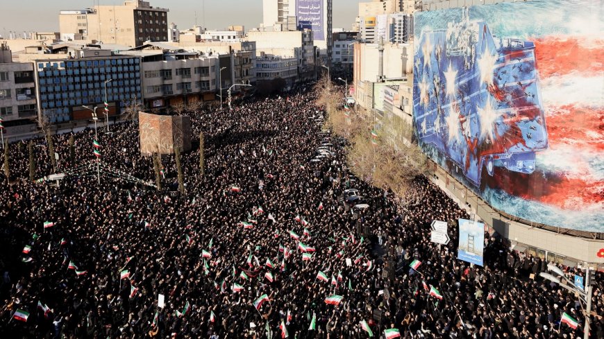 Vieringen én rouw bij dood ayatollah Ali Khamenei na aanval VS en Israël