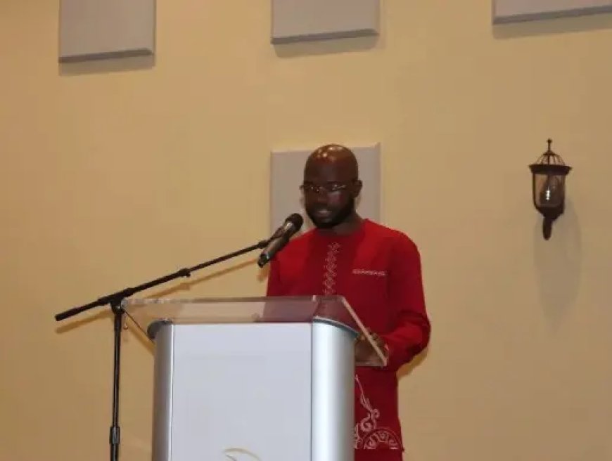 Minister Misiekaba opent symposium over mentale gezondheid