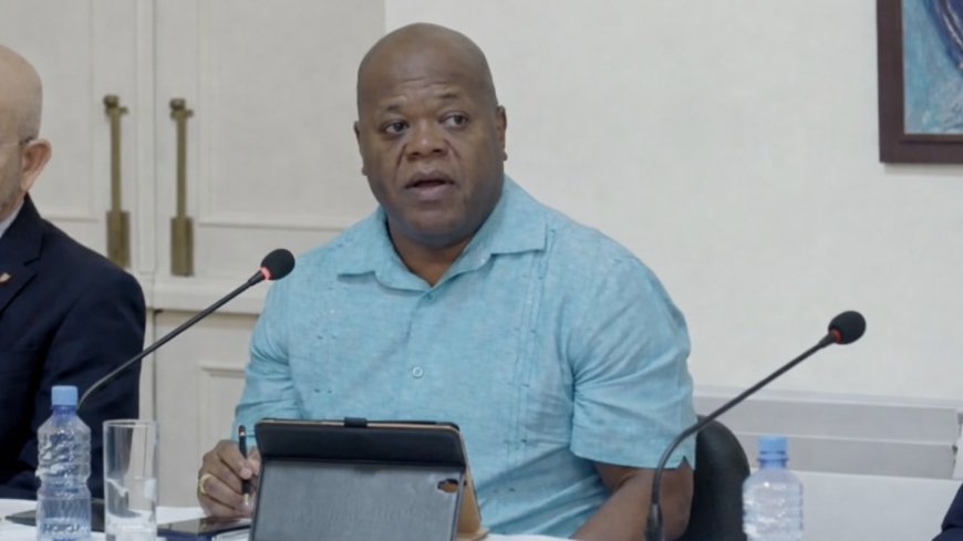 Bee: “Wie geregistreerd heeft, moet werken”