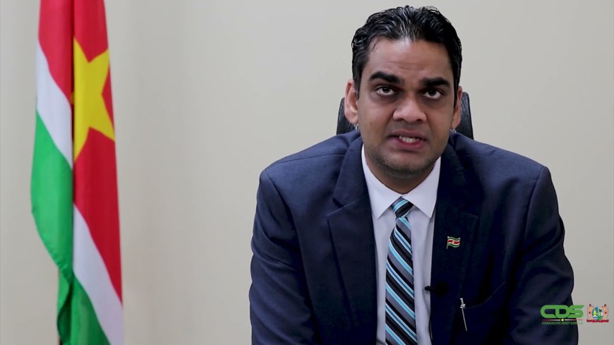 Aangifte tegen ex-minister Ramadhin na verdwijnen goederen ter waarde van circa SRD 1 miljoen