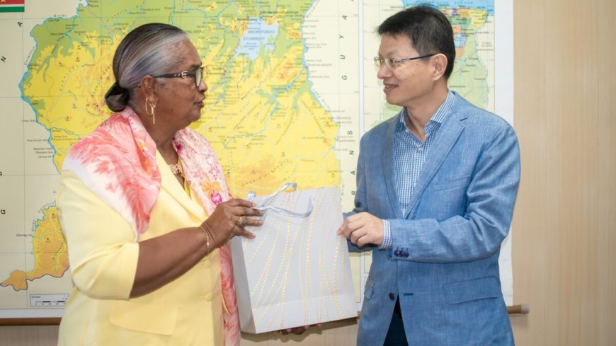 AdeKUS en China willen educatieve en culturele samenwerking uitbreiden