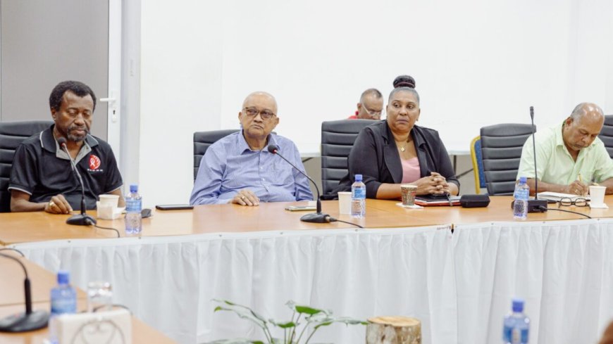 Regering consulteert Ravaksur en COL over maatregelen tegen economische gevolgen