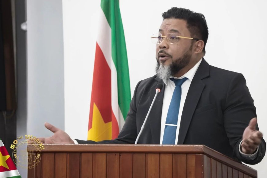 Somohardjo: ‘Uitstel debat tast vertrouwen rechtsstaat aan’