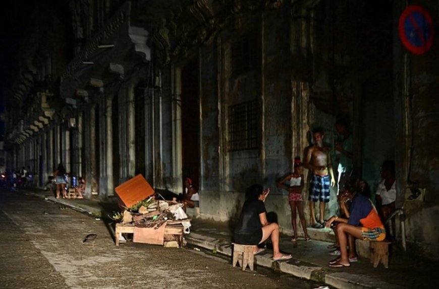 Cuba gehuld in duisternis na landelijke black-out