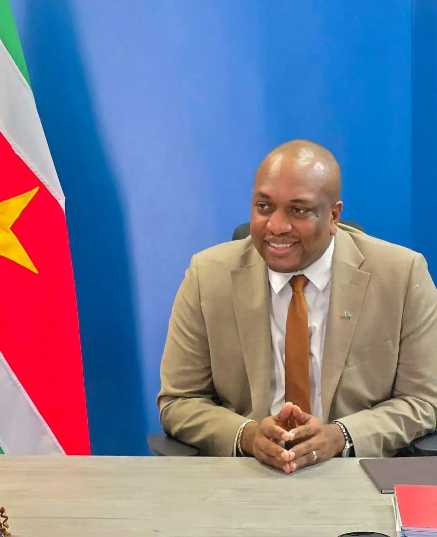 Minister Bouva heeft kennismakingsgesprek met zijn Nederlandse collega Berendsen