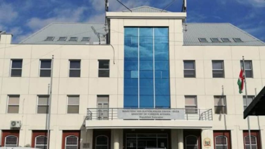 Suriname: ‘Heffingen Corantijnrivier via diplomatie bespreken’