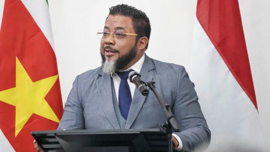 PL zal niet meewerken aan in staat van beschuldiging stellen Nurmohamed