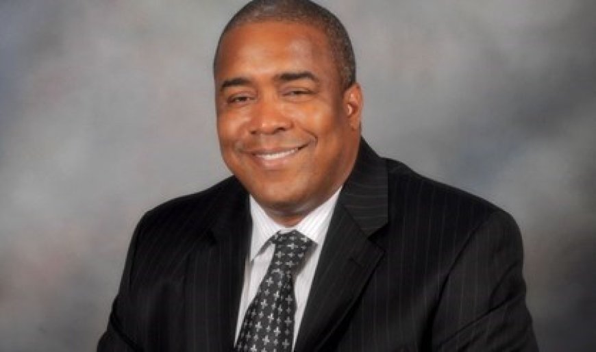 De beerput van Hoefdraad gaat over ons geld