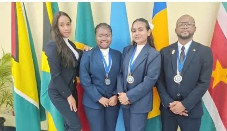 AdeKUS pakt alle prijzen bij CCJ Moot