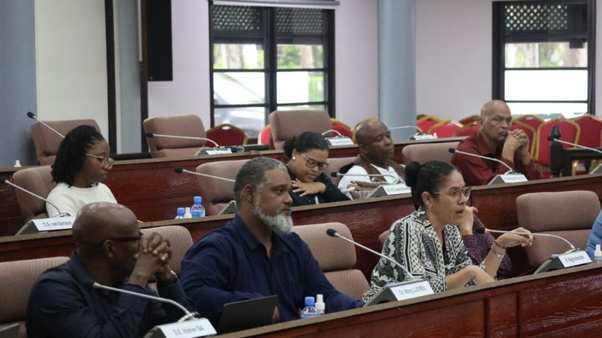 Nieuwe levensmiddelenwet 2026 stap dichterbij na overleg met sector