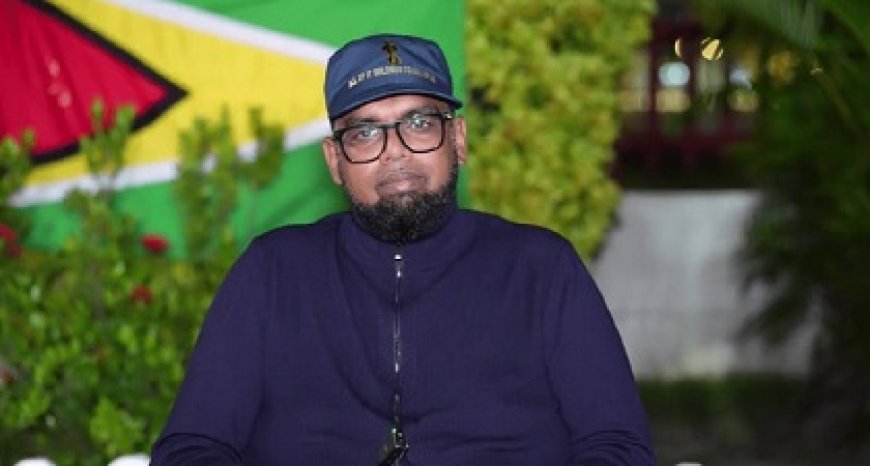 Guyanese president Ali betuigt medeleven na overlijden oud-president Santokhi