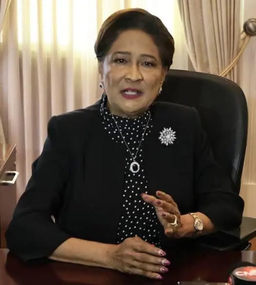 Kamla Persad-Bissessar betuigt medeleven bij overlijden Santokhi
