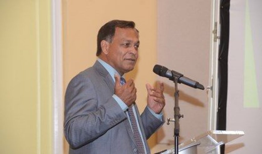 Ramautarsing: regering niet transparant in verstrekken financiële cijfers