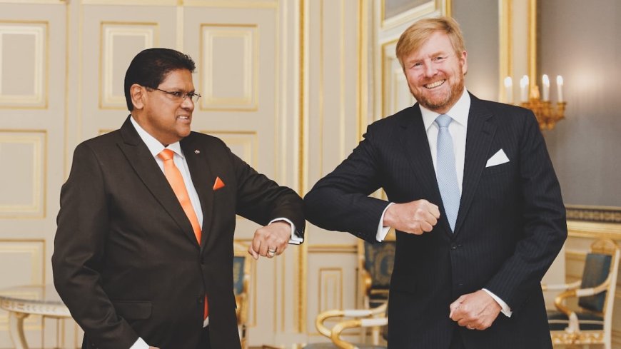 Koning Willem-Alexander reageert op overlijden Santokhi: “Wij zijn geraakt door dit onverwach