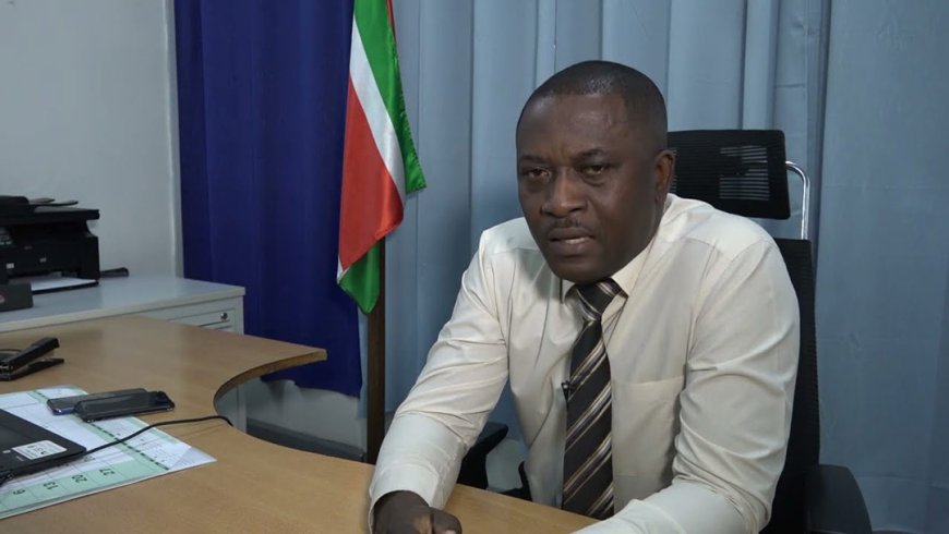 KORPSCHEF MET VEEL OP ZIJN BORD