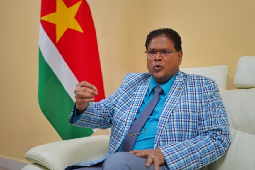 Eerbetoon internationale organisaties aan ex-president Santokhi’