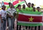Geen podiumplek voor Surinaamse zwemmers op Carifta Games