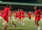 Nationale vrouwenvoetbalselectie volledig lokaal tegen Belize