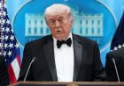 Schoten gelost bij Correspondents’ Dinner in Witte Huis: Trump van podium geëvacueerd na scho