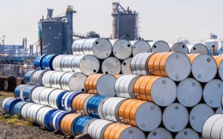 Olieprijs richting US$ 120 per vat