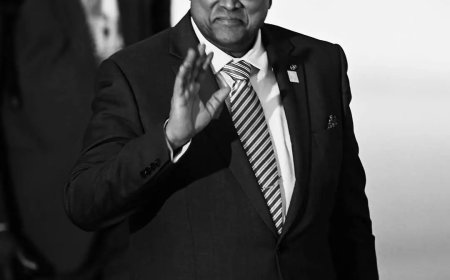 VRTS herdenkt oud-president Santokhi