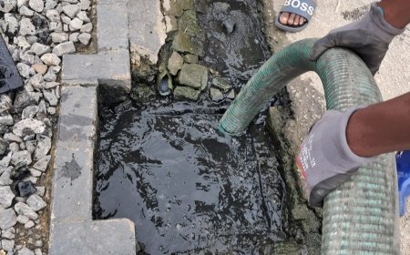 Paramaribo-Noord: verstoppingen verwijderd om water sneller af te voeren