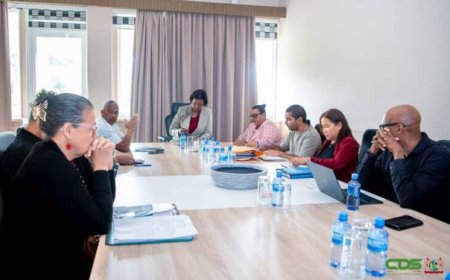 President en Suriname Seafood Assocation bespreken knelpunten visserijsector