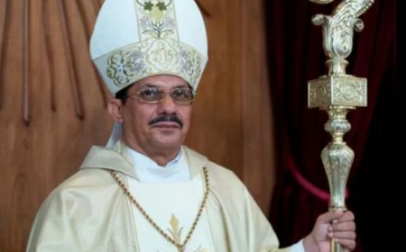 Bisschop Choennie waarschuwt op Goede Vrijdag voor ‘alledaags kwaad’ van roddel