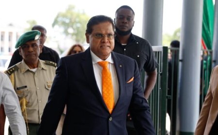 Regionale leiders aanwezig bij staatsuitvaart Santokhi